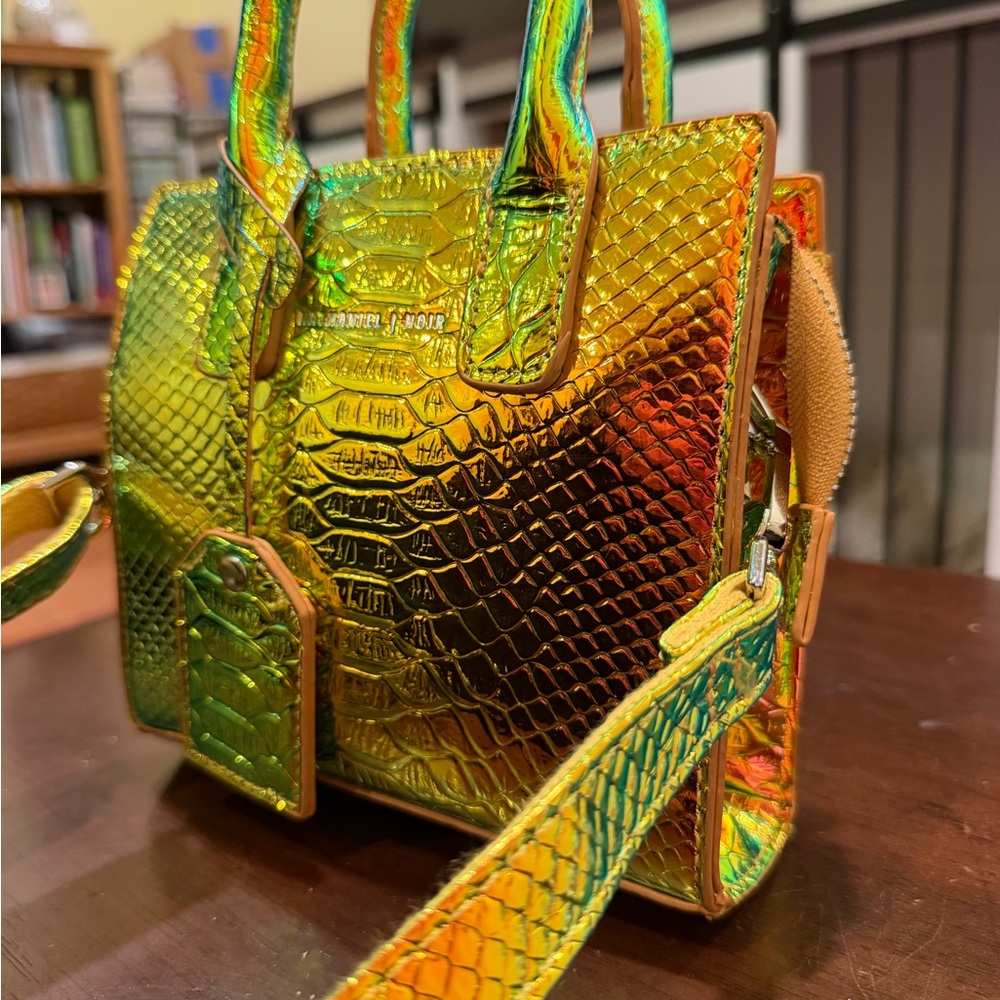 VGUC Nathanial Noir Python Liquid Gold Handbag - Picture 2 of 7